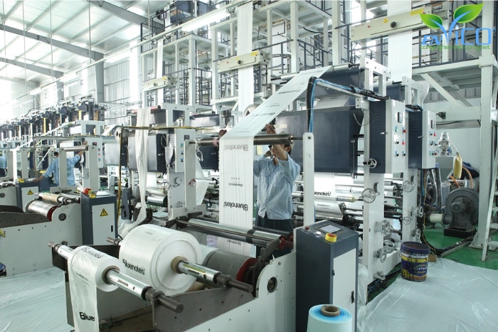 Khí thải nhà máy sản xuất bao bì nhựa cần được xử lý trước khi thải ra môi trường